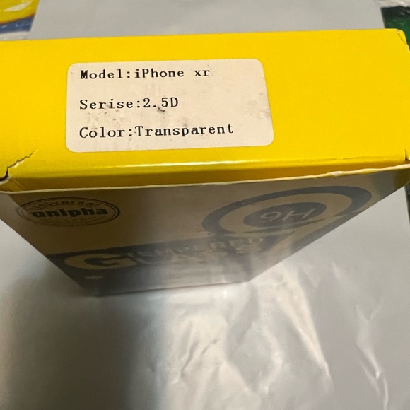Universal unipha Tempered Glass protector for IPhone xr - Picture 4 of 5